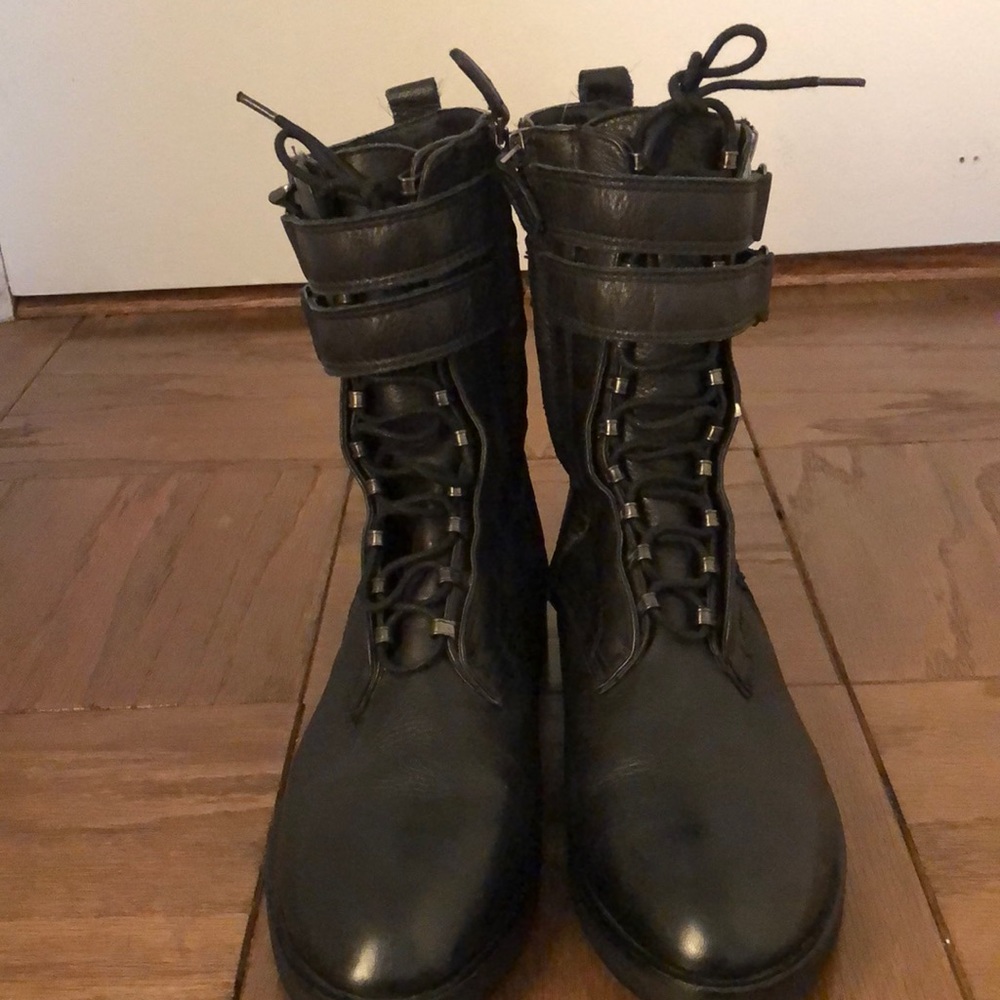 Dolce Vita Nolee Combat Boots